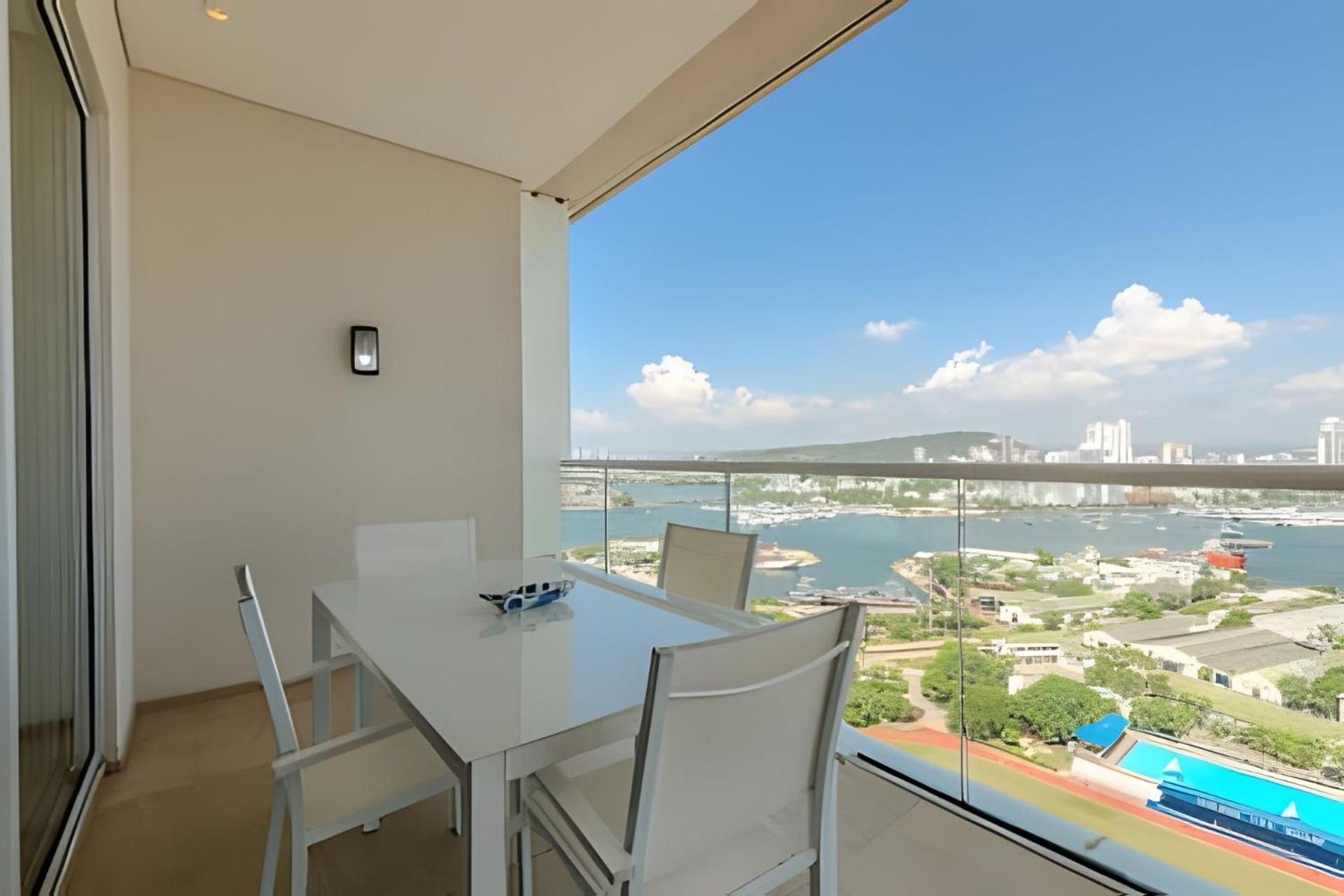 Luxury H2 Piso 19 / Sea Bay View & Historic Center Cartagena
